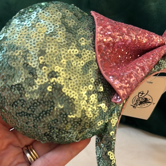 Disney Sequin Headband with Pink Bow - Picture 2 of 4